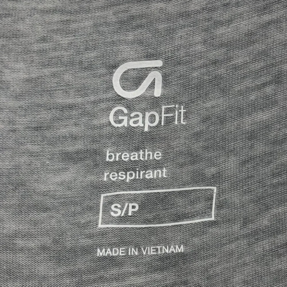 NWT Gapfit grey slit back long  sleeve lyocell lightweight activewear shirt - Picture 7 of 16